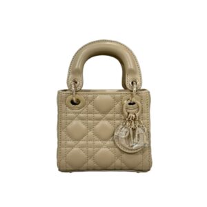 디올[dior/여왕]레이디 디올 마이크로 백(샌드/까나쥬/램스킨)